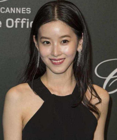 章泽天是什么星座,章泽天星座特点解析