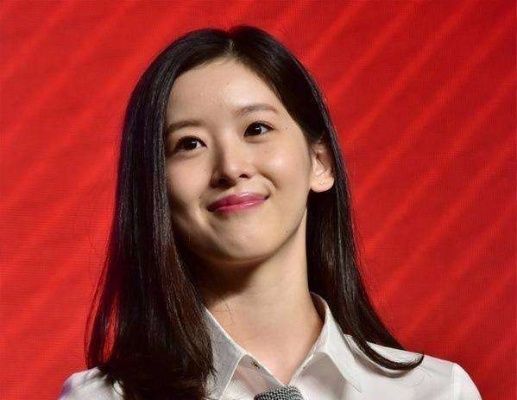章泽天是什么星座,章泽天星座特点解析