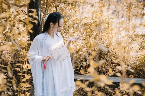 10月3日是什么星座（10月3日出生人群的星座特点）