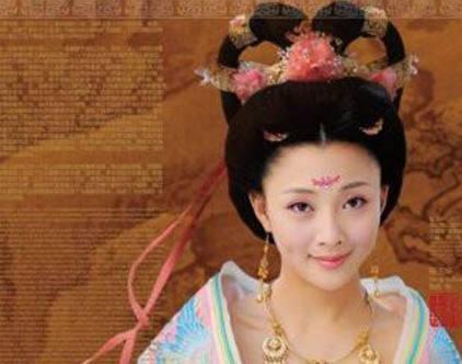 杨贵妃什么星座（揭秘杨贵妃的星座密码）