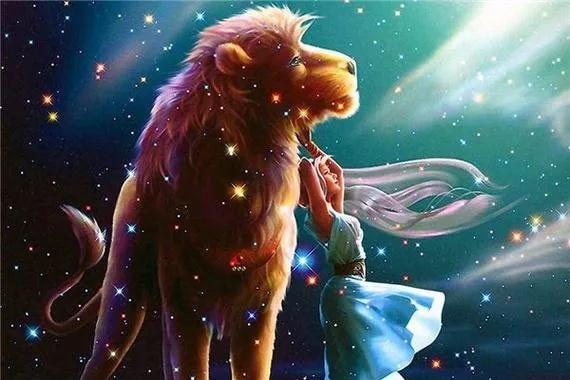 狮子男喜欢什么星座女,狮子座男生最容易被哪种星座女生吸引