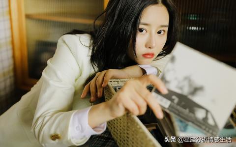 10月4号星座是天秤座吗？天秤座的性格特点解析