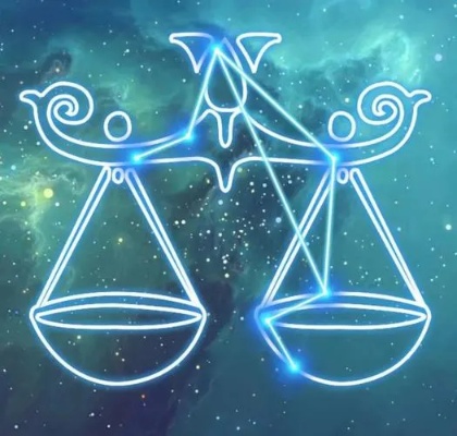 天秤座男生和什么星座最配（天秤座男生的恋爱指南）