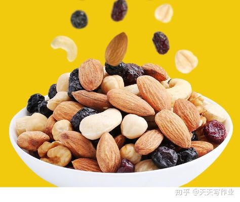 坚果卖点有哪些品牌加盟（坚果行业加盟商选择指南）