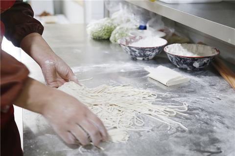 阜阳适合做什么小店赚钱 阜阳适合做什么小店赚钱的