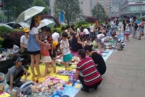 当地做什么生意最好赚钱 做什么地摊生意赚钱