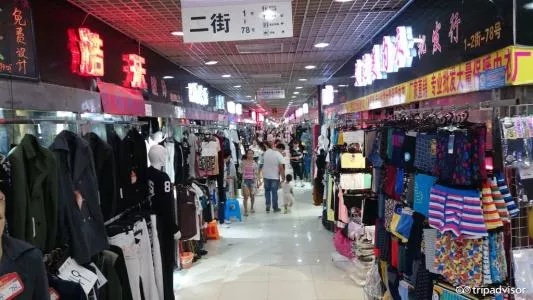 服装城现在做什么生意赚钱 服装城现在做什么生意赚钱多