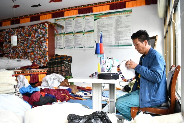 西藏人都做什么生意赚钱