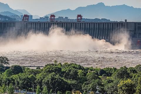 水电站工地，多元收益途径下的高收入行业解读