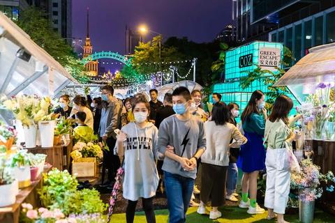 夫妻共创美食事业，探寻赚钱之道