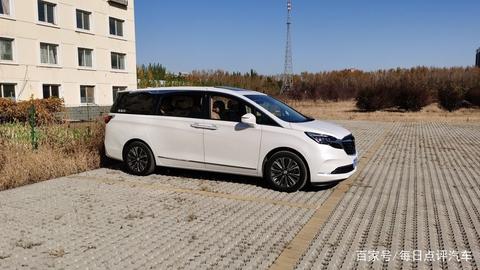 开小厢货做什么买卖赚钱 开厢货做什么生意好
