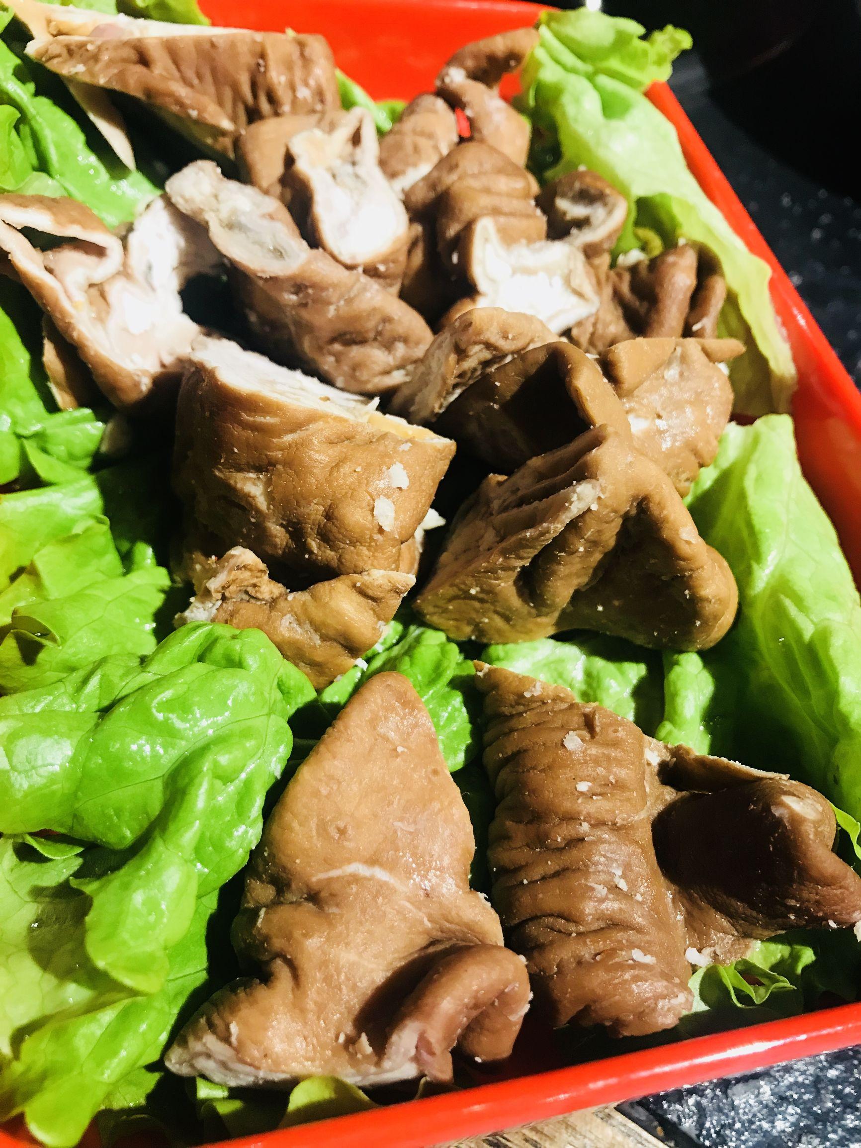 卤肥肠店营销活动策略，探索盈利之道