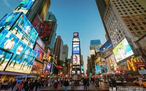 广场生意经，揭秘最火爆赚钱生意之道