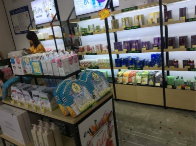化妆品店铺的经营策略，探寻赚钱之道