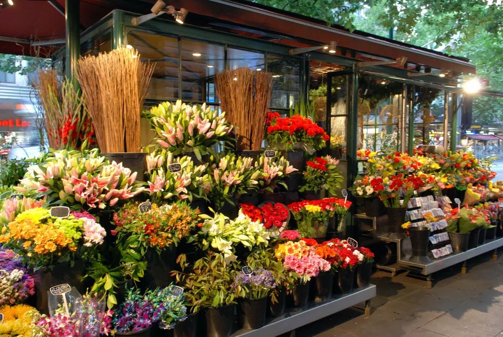 仿真花店兼职做什么好赚钱 仿真花店兼职做什么好赚钱