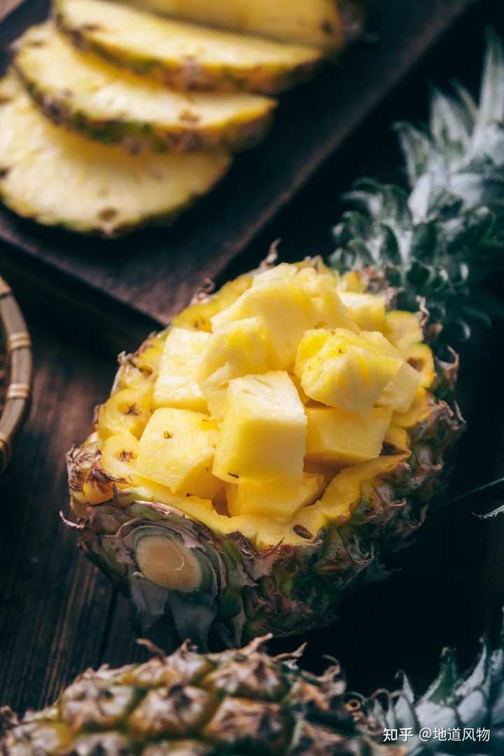 菠萝能做什么赚钱的东西 菠萝可以拿来做什么菜