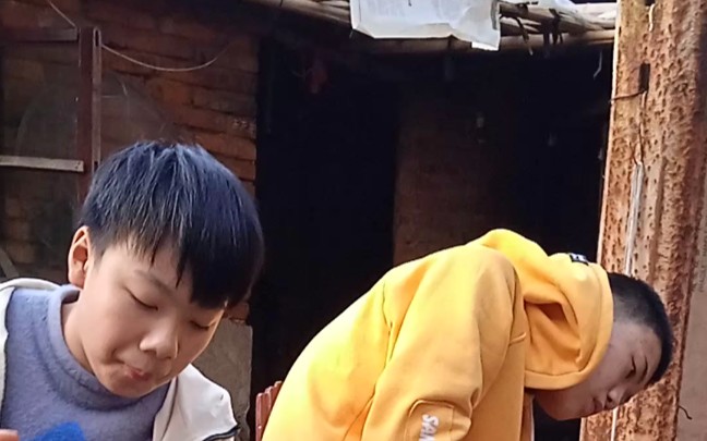 农村表弟做什么生意好赚钱 农村小表弟多少岁