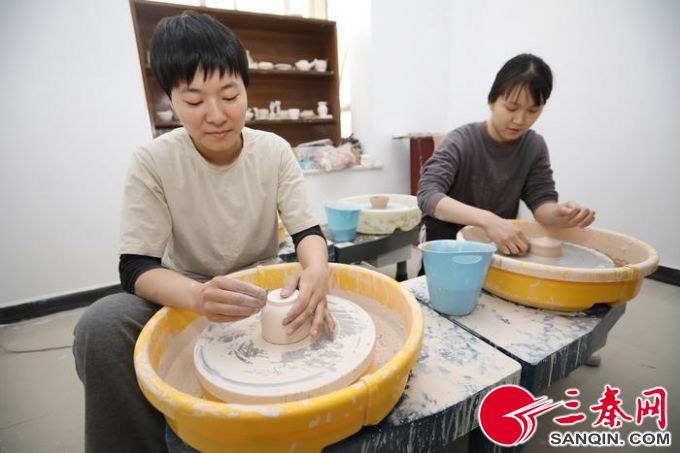 玩陶艺做什么赚钱快呢？