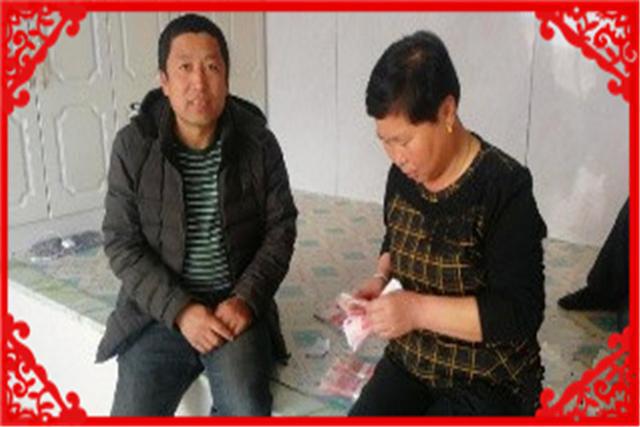 农村有钱人做什么赚钱呢？