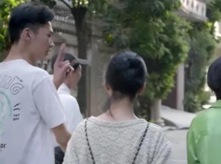 深圳做什么小意思赚钱的工作