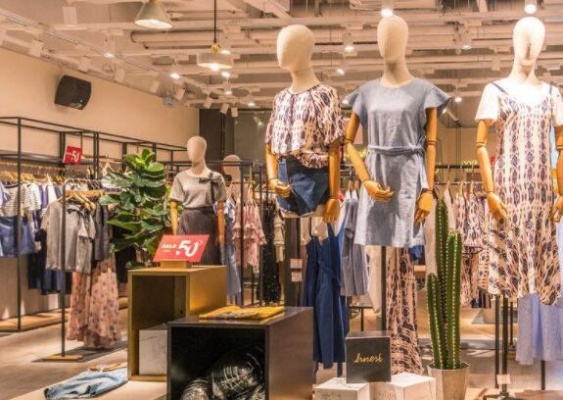 云南服装的加盟店费用