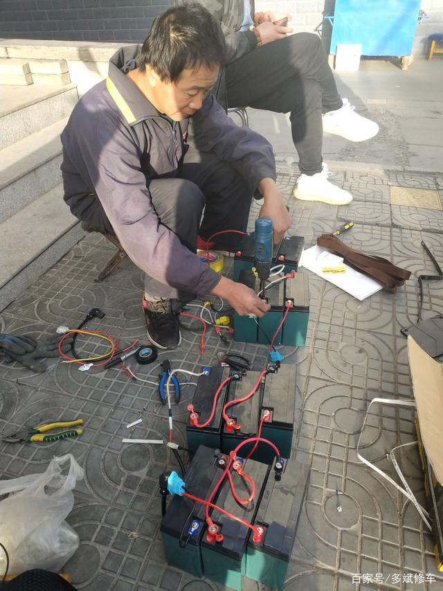 用电瓶做什么兼职好呢赚钱 电瓶可以做什么用