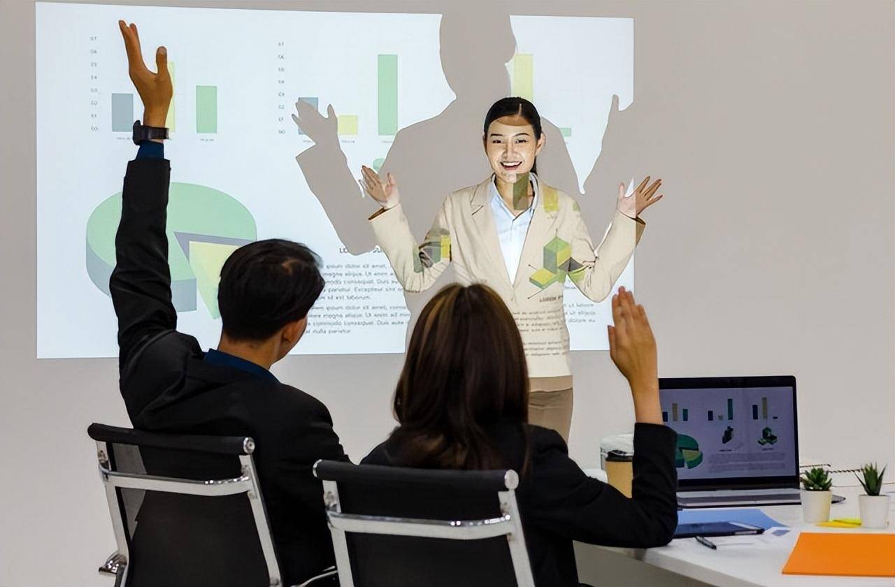 培训师可以做什么课程赚钱 培训师可以培训什么 培训师可以做什么课程赚钱 培训师可以培训什么