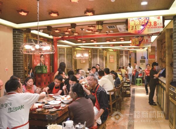皮包店加盟店项目市场分析