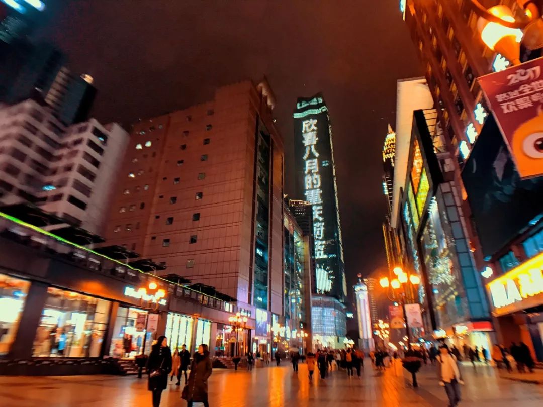 解放碑火锅项目加盟，挑战与机遇并存