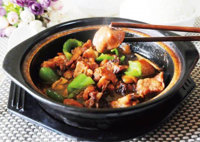 萍乡黄焖鸡加盟，探索美食背后的商机