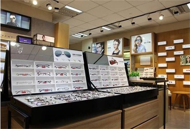 眼镜店加盟项目有哪些？如何选择合适的眼镜店加盟品牌？