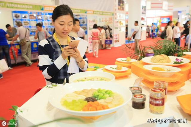 素食店加盟好项目，挖掘潜在市场，把握创业新机遇