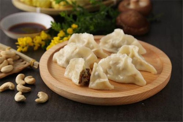 里食真水饺项目加盟，打造你的财富传奇