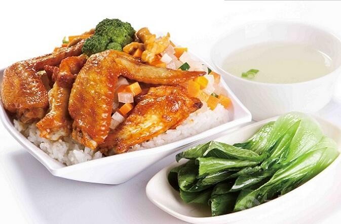 伊春快餐店加盟项目，打造您的事业第二篇章