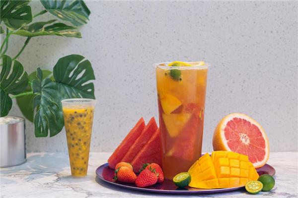 水果加盟项目全面解析，从鲜果到果汁，哪些商机等你来把握？