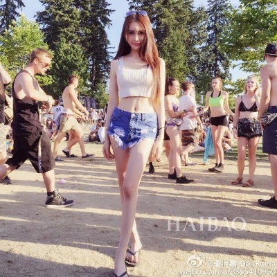 怎么查女朋友和别人的微信聊天记录