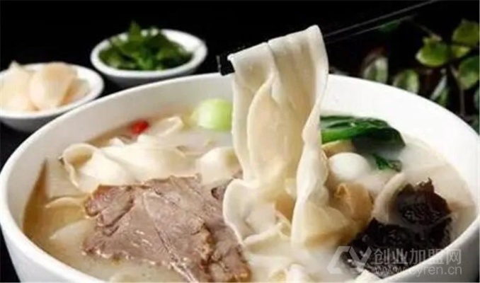 大连羊肉烩面加盟项目，抓住美食创业的机会