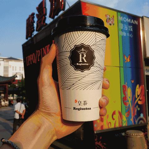 昆明奶茶项目加盟店，一杯奶茶，温暖你的心灵
