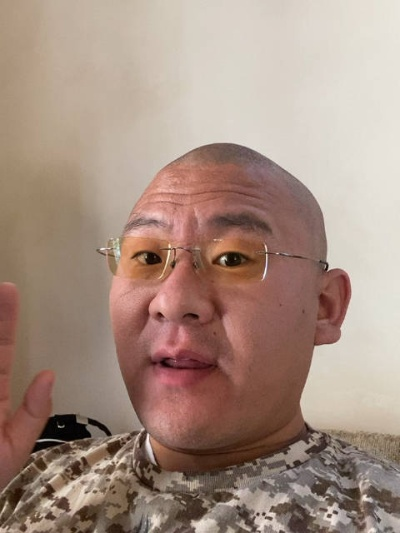 宝二爷现在做什么赚钱 宝二爷有多少身价