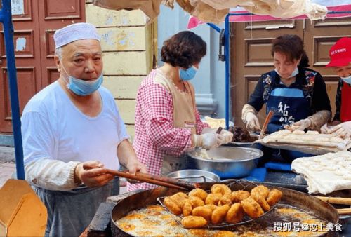 国内加盟小吃摊的品牌选择与运营