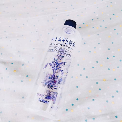 揭秘黑面膜清洁剂—盘点几款热门品牌及使用心得