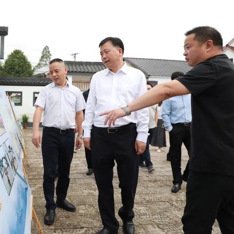揭秘乡村基免费餐攻略，跟着视频轻松吃大餐！