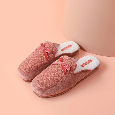 春日里的舒适守护—探索春天拖鞋女家居品牌的魅力