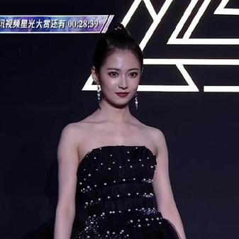 拆卡直播间打光攻略，如何让你的直播间人气爆棚！