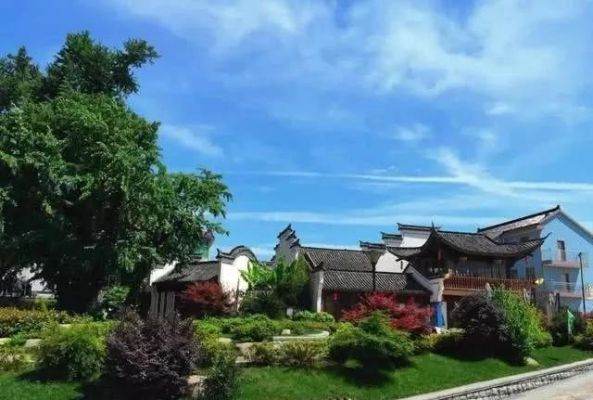 古镇焕新颜，乡村振兴路—探索古镇与乡村振兴的融合发展之道