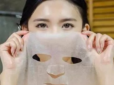 吴倩亲测面膜品牌大盘点，美丽肌肤的秘密武器！