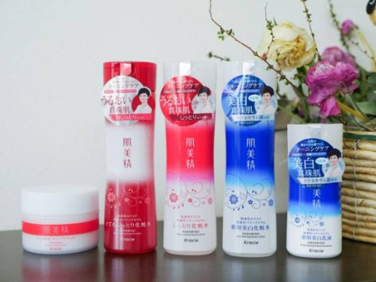 肤美灵面膜与平价口红，美丽不贵，护肤与彩妆两不误