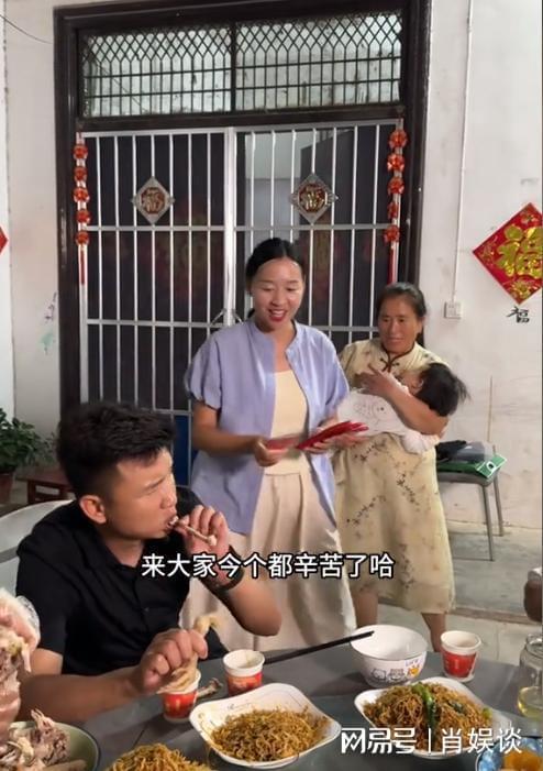 乡村小乔与弟弟的深厚情谊，一段跨越成长的温馨故事