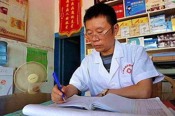 乡村医生的法律保护之路，权益保障与案例分析