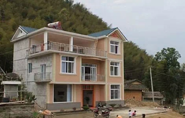 乡村购房与自建住房指南，如何找到心仪的家